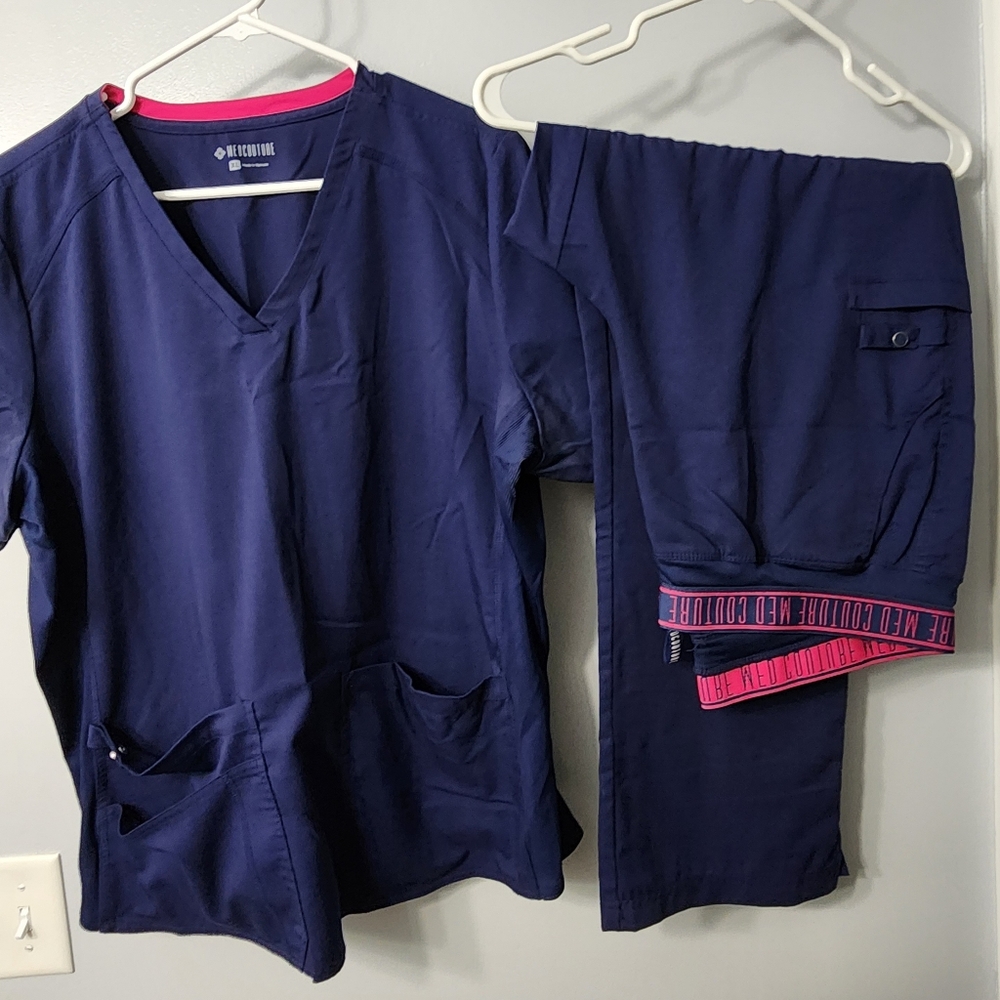 Med Couture Scrub set